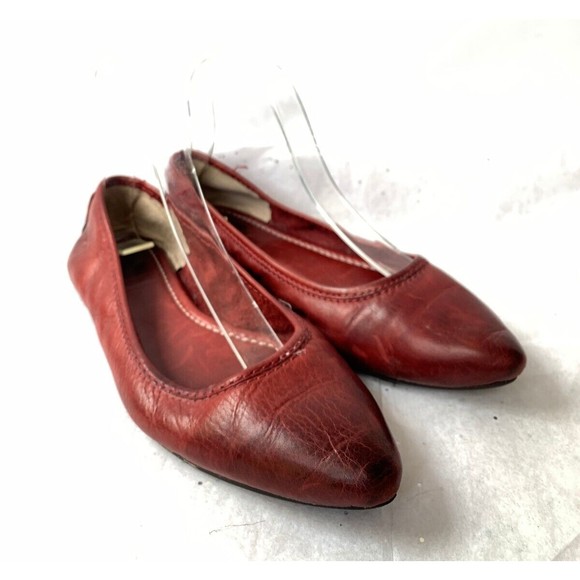 Frye Regina Deep Red Pointed Toe Flats Size 7 Rubber Sole Comfort Padded Insole - Picture 4 of 14